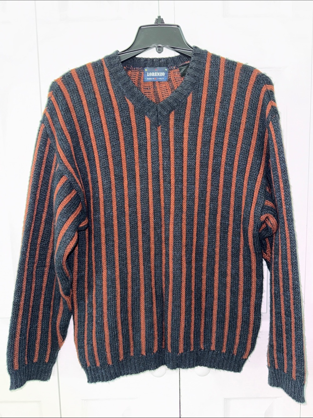 Vintage LORENZO Made Italy Men's V-Neck Sweater in Charcoal and Rust Sz M